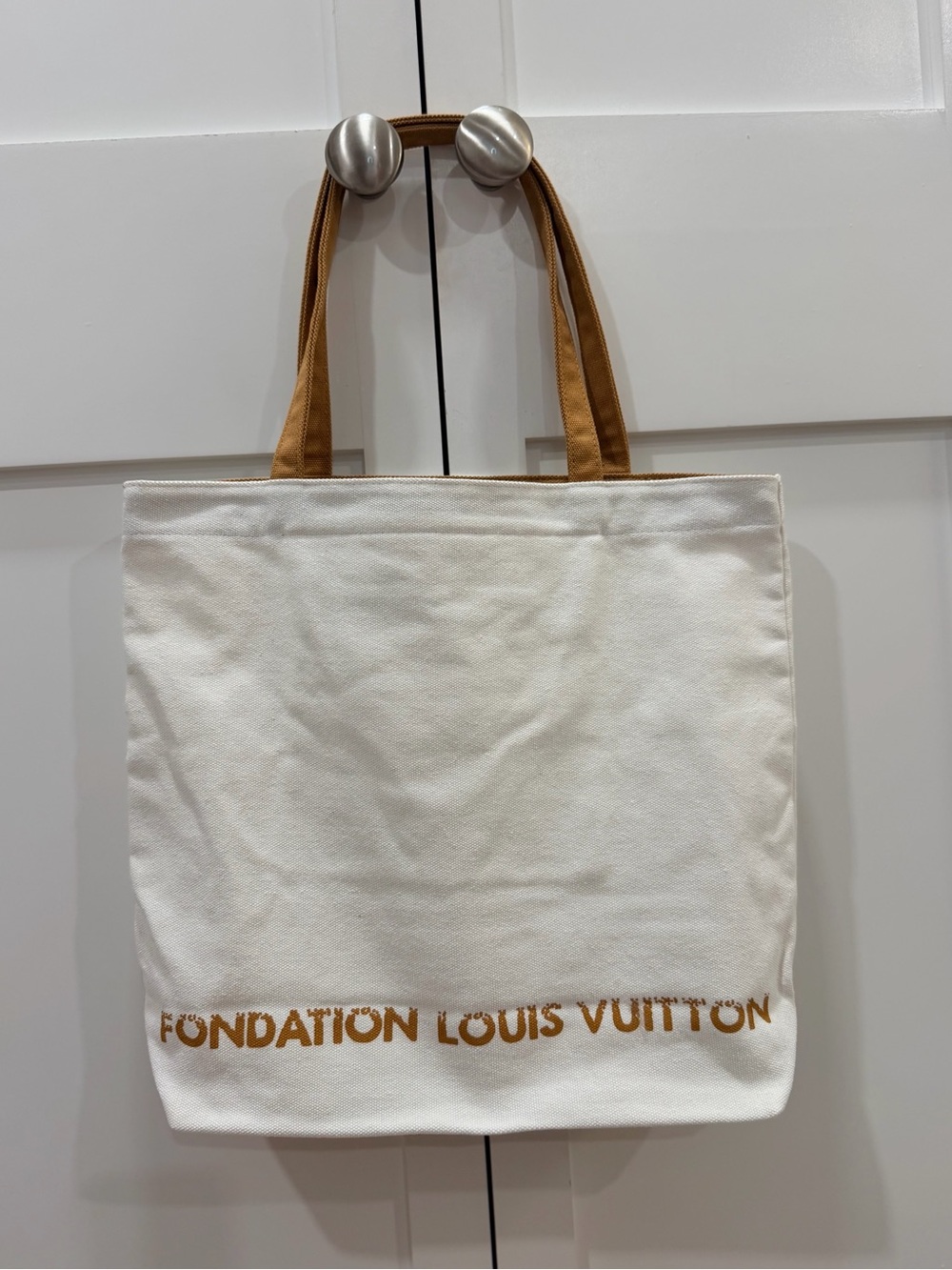 Fondation Louis Vuitton Canvas Tote Bag — New - Picture 2 of 6